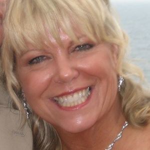 Meet your Posher, Liz